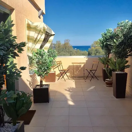 Seaview Luxury Penthouse Διαμέρισμα Λάρνακα