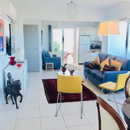 Seaview Luxury Penthouse Διαμέρισμα *