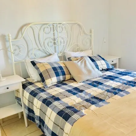 Seaview Luxury Penthouse Apartment Larnaca